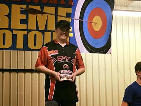 Argos 10X42 Binoculars Help Bo Take First Place in the Extreme Archery Shootout!